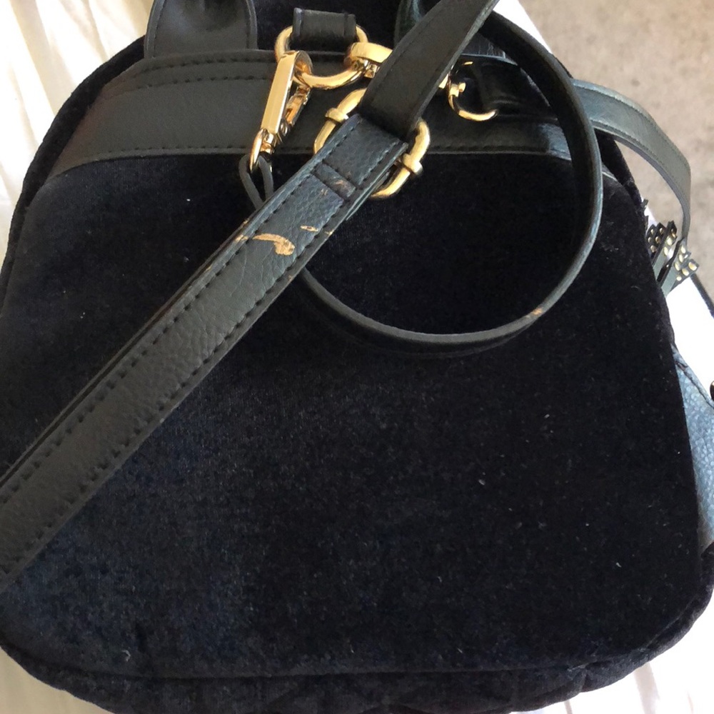 Backpack - Picture 4 of 4